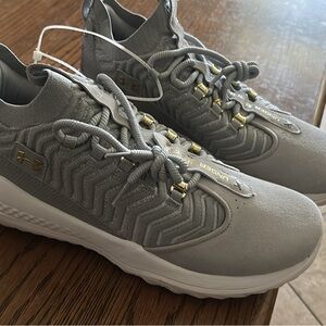 Under Armour Light Gray Sneakers with Gold Details